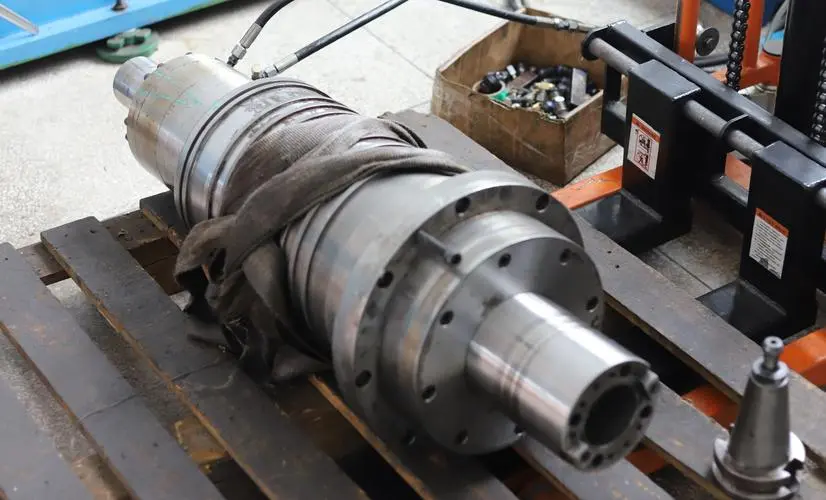 德馬吉電主軸維修時(shí)常見問題之一-卡卡異響